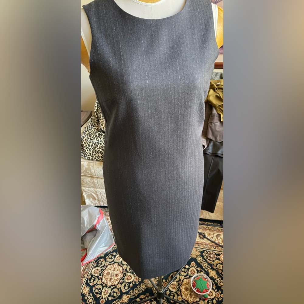 Harve Bernard sheath dress